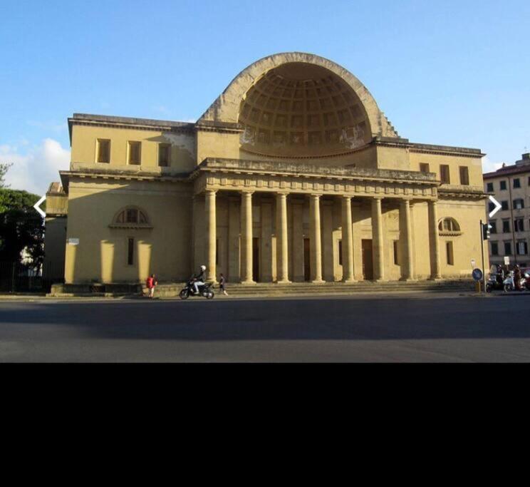 Centro Citta Con Le Comodita ลีวอร์โน ภายนอก รูปภาพ