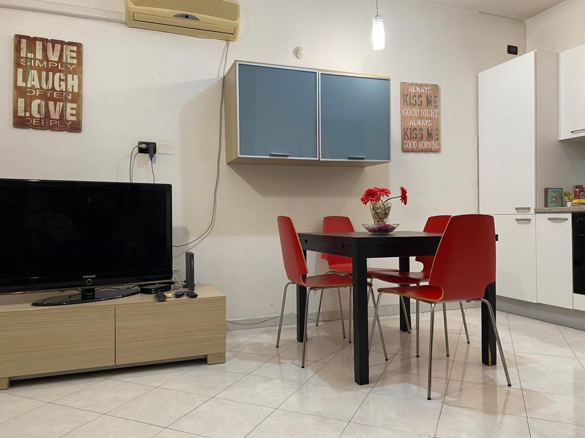 Centro Citta Con Le Comodita ลีวอร์โน ภายนอก รูปภาพ